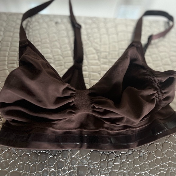 SKIMS SCULPTING BRALETTE COLOR COCOA SIZE 2X/3X - Picture 6 of 10